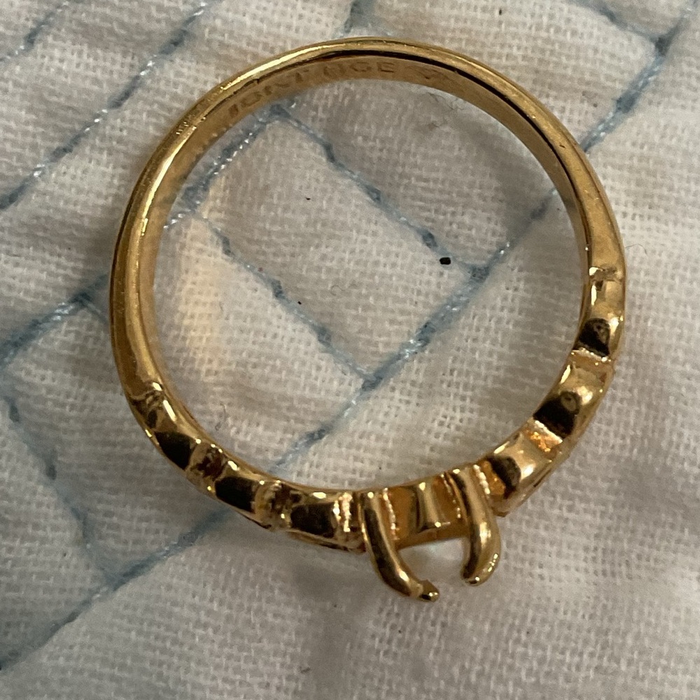 18K Elegant Gold and White Women's Ring Size 6 - Picture 8 of 8